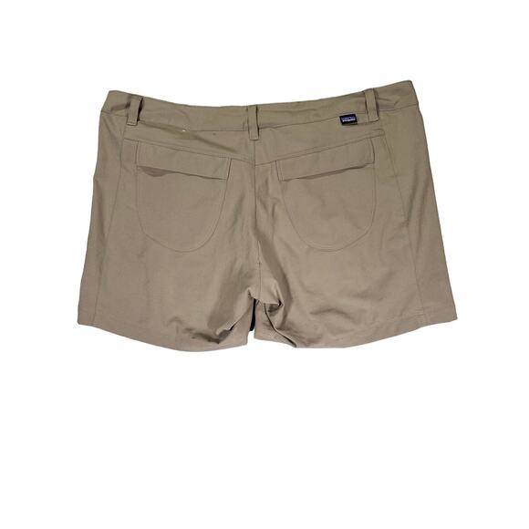 Patagonia Happy Hike Shorts 5" Womens 14 Ash Tan Outdoor Hiking 50+ UPF Gorpcore - Picture 3 of 7